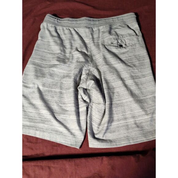Men's Nike Gray/Black Long Sweat Shorts Size XL With Pockets Front & Back - Picture 5 of 8